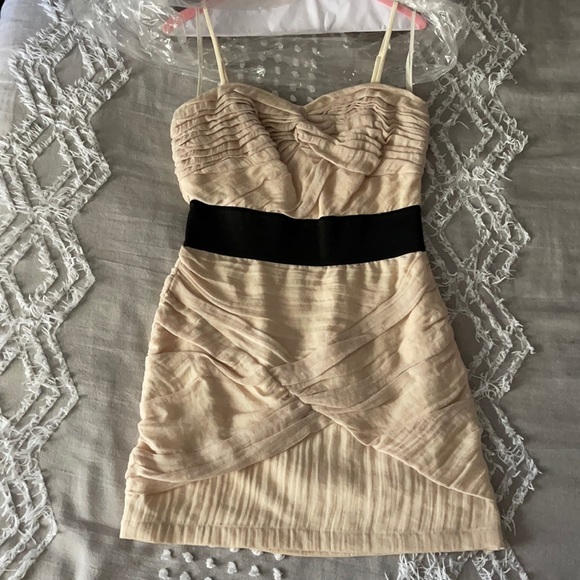 Blush linen Miss Me Couture dress - Picture 1 of 3